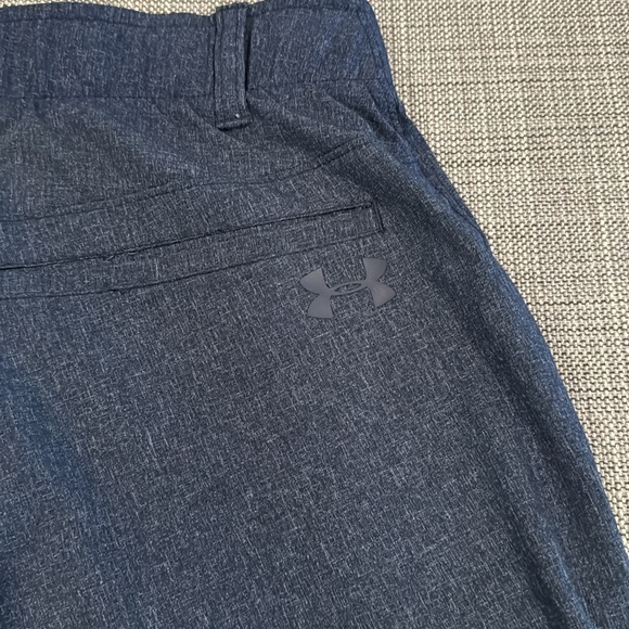 Under Armour, heatgear shorts, 32”, heather blue - Picture 5 of 6